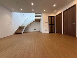 Opera Estate (D15), Terrace #579763461